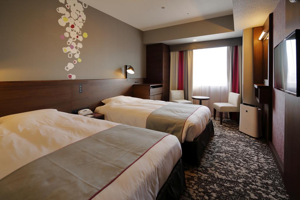 Hotel Monte Hermana Fukuoka Fukuoka  Eksteriør bilde